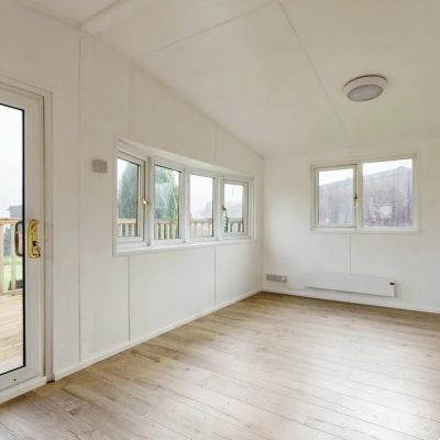Gallery 10