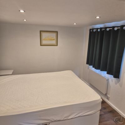 Gallery 10